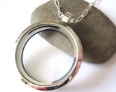 LARGE Glass Memory Locket, for keepsakes, photos, love notes - 18 inch chain