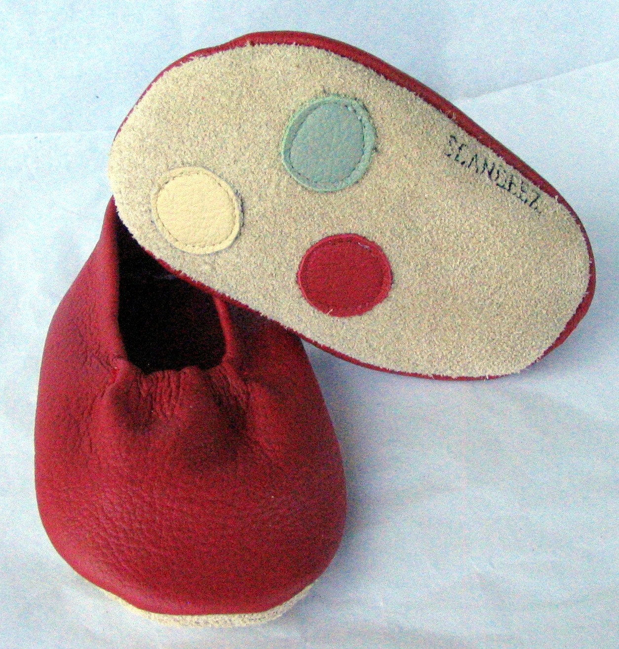 Red Baby Leather Dots Moks Sz 0-3M