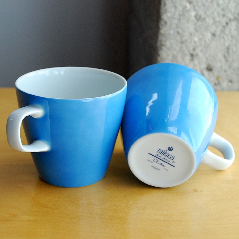 Mikasa Turquoise Teacups Set of 4 Turquoise Blue and White  Elite