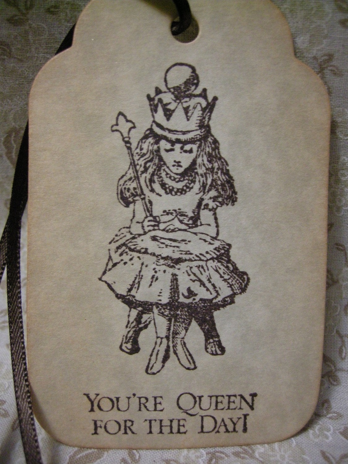 Alice in Wonderland Alice - vintage style, shabby chic style hang tag, ephemera, gift tag, queen, birthday, anniversary, wedding, fantasy