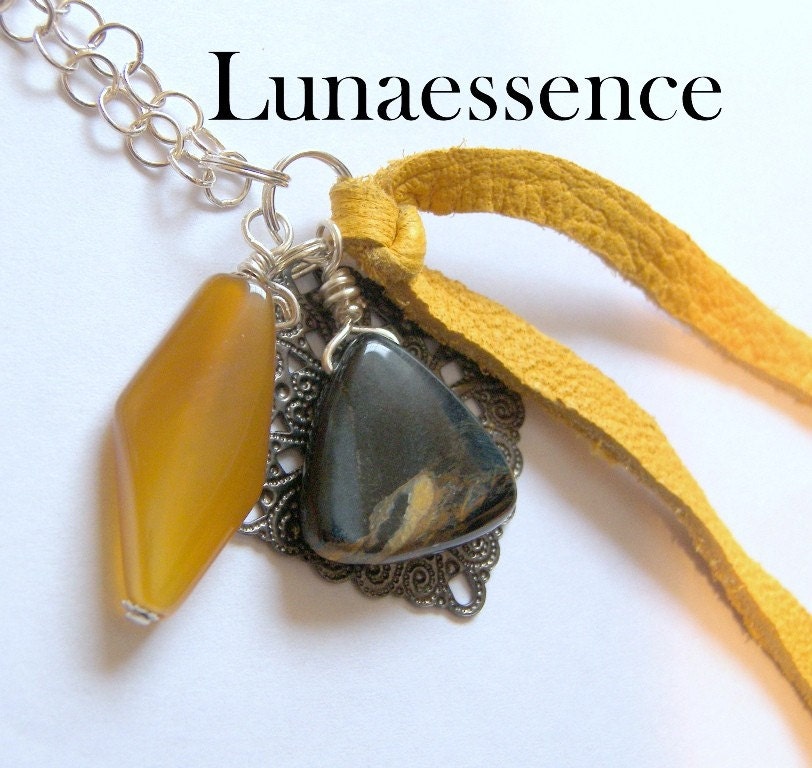 Pendant Venus Rising Tiger Eye Filigree