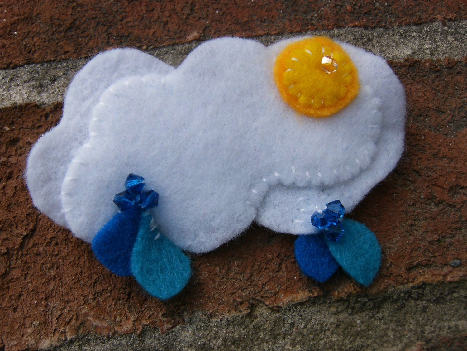 There can be Sunshine when it Rains   Lovely Brooch  pin