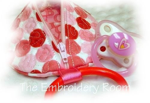 Pink Multi-Dot Paci Pod
