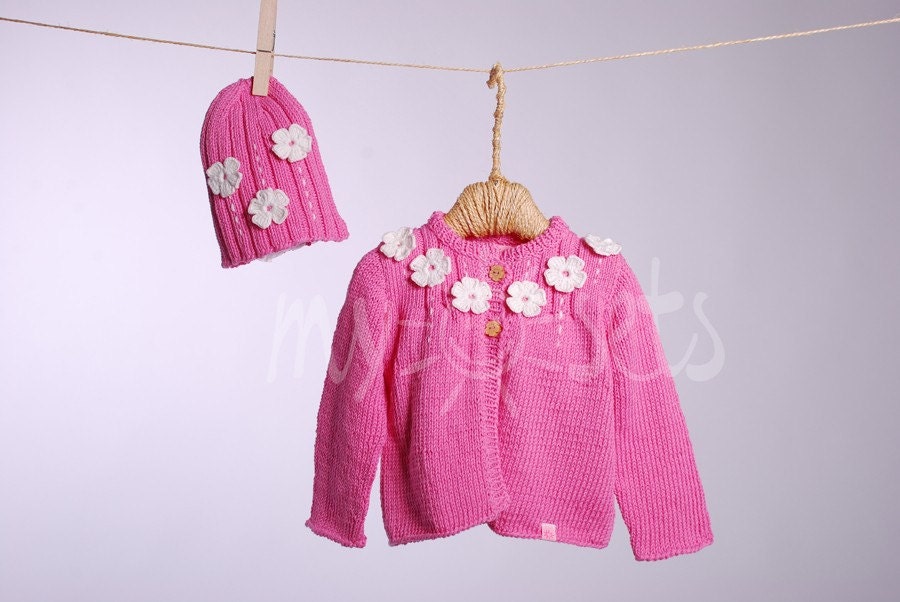 ORGANIC hand knitted baby girl set of cardigan and beanie hat. Made from 100% organic cotton yarn -FLOWER-.