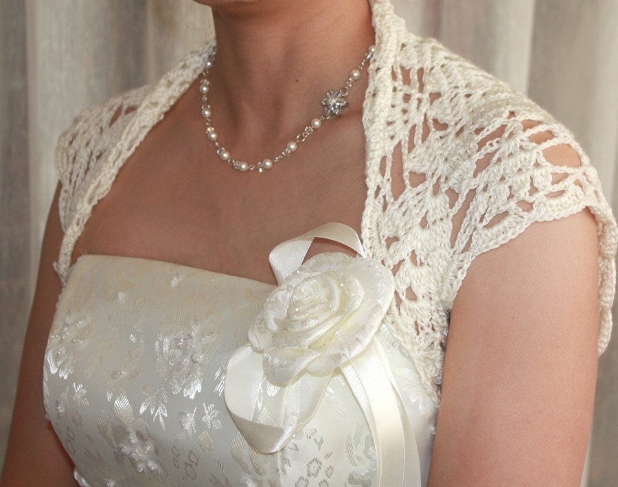 luxurious  Bridal Silk / Cashmere Shrug handknit /crochet wedding bolero Ivory Cream Size L