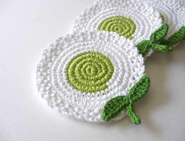Flores Brancas Verde Coasters Light. Deixa Bebidas Nature Drink Decor Crochet Coleção Jardim Primavera - Conjunto de 4