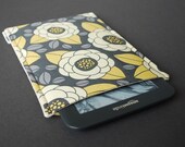 Kindle Fire / Kindle Fire Case / Kindle Fire Cover / Other eReaders - Vintage Flower Gray