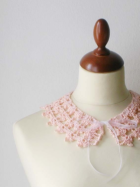 Hand Crocheted Pink Collar Necklace - callmemimi
