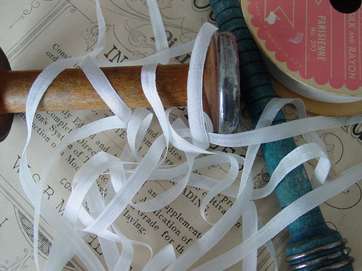 GORGEOUS Vintage Diamond brand woven edge silk and rayon narrow ribbon in beautiful Snow WHITE, 3 yards