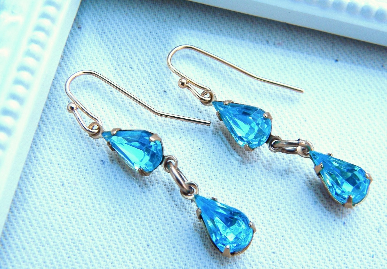 Blue Vintage Rhinestone Earrings