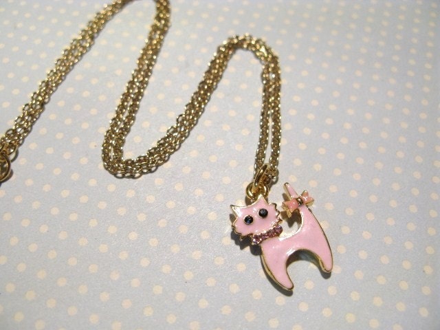 Glamorous Pink Little Cute Cat Golden Necklace