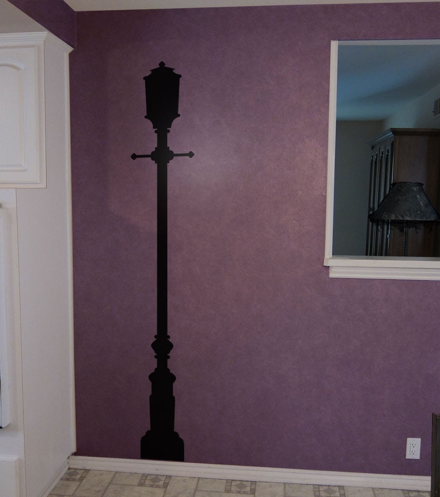 Victorian Lamp Post - Wall Decal