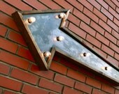 Arrow Light Fixture