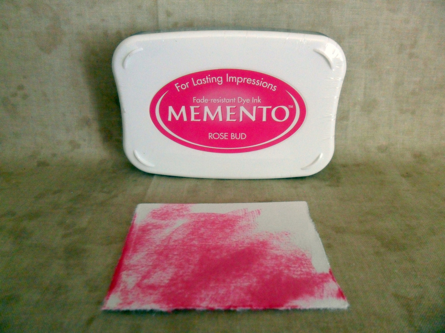 Memento Rose Bud Pink Dye Ink Stamp Pad by Tsukineko-FREE SHIPPING