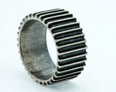 Double Cog Ring