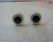 10mm Black and White Wiggle Eyes with post and shank for Plush Stuffed Animals 10 Pieces