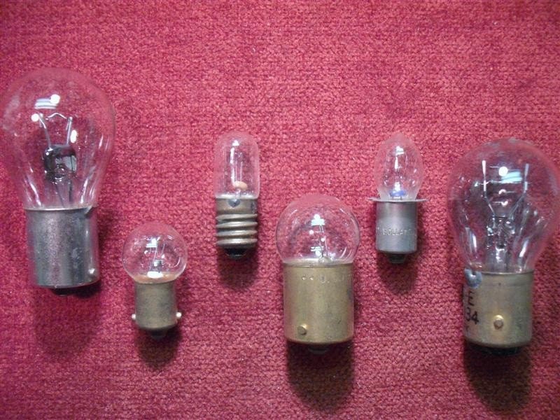 Can you See The Light - Assortment Of Small Vintage Lightbulbs