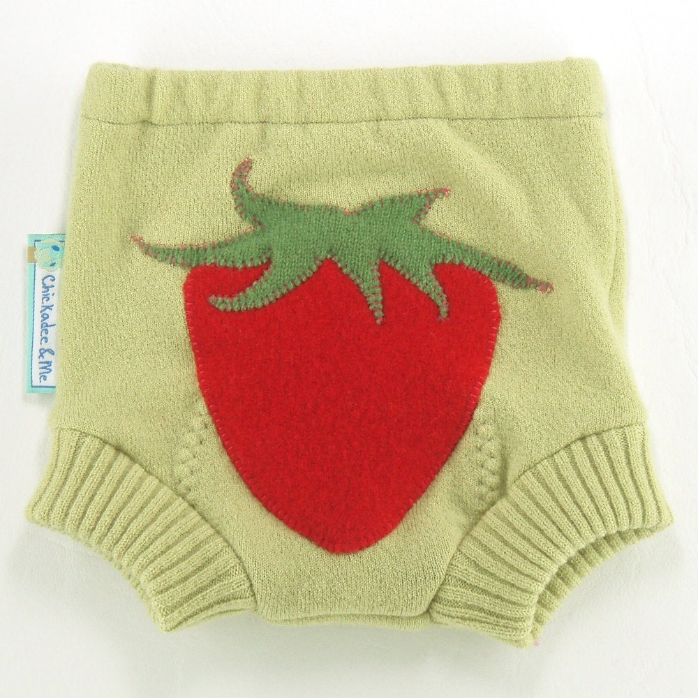 Recycled Wool Soaker Diaper Cover - STRAWBERRY SMOOTHIE- X-Small Newborn