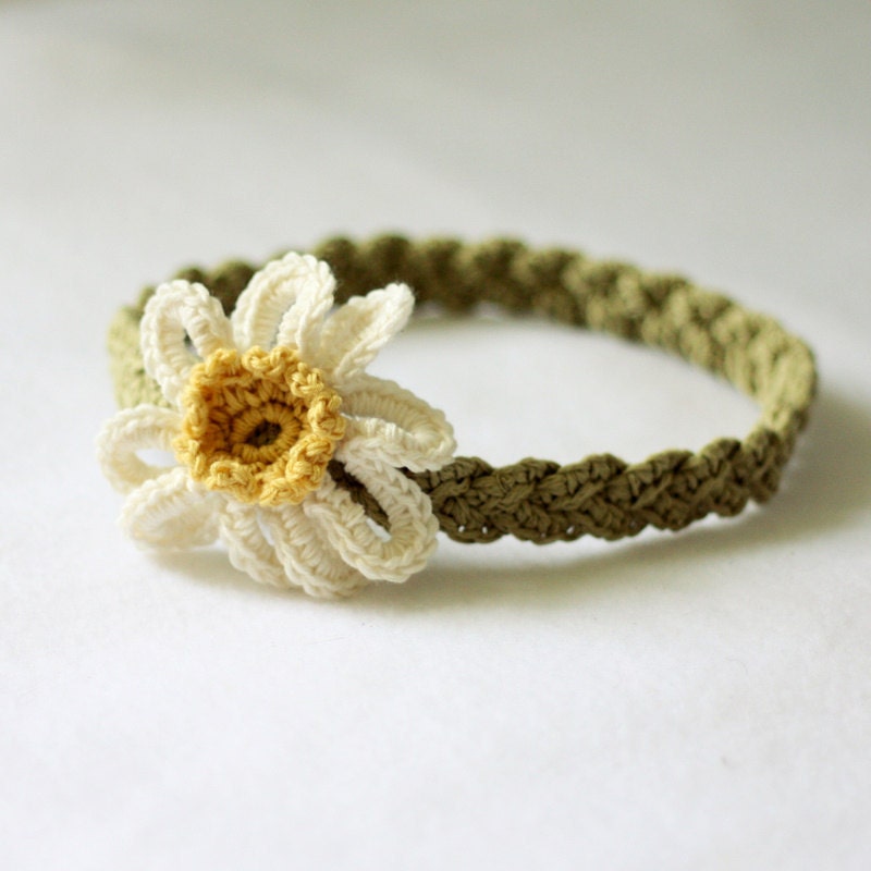 Crochet PATTERN (pdf file) - Daisy Braided Headband (sizes - baby to adult)