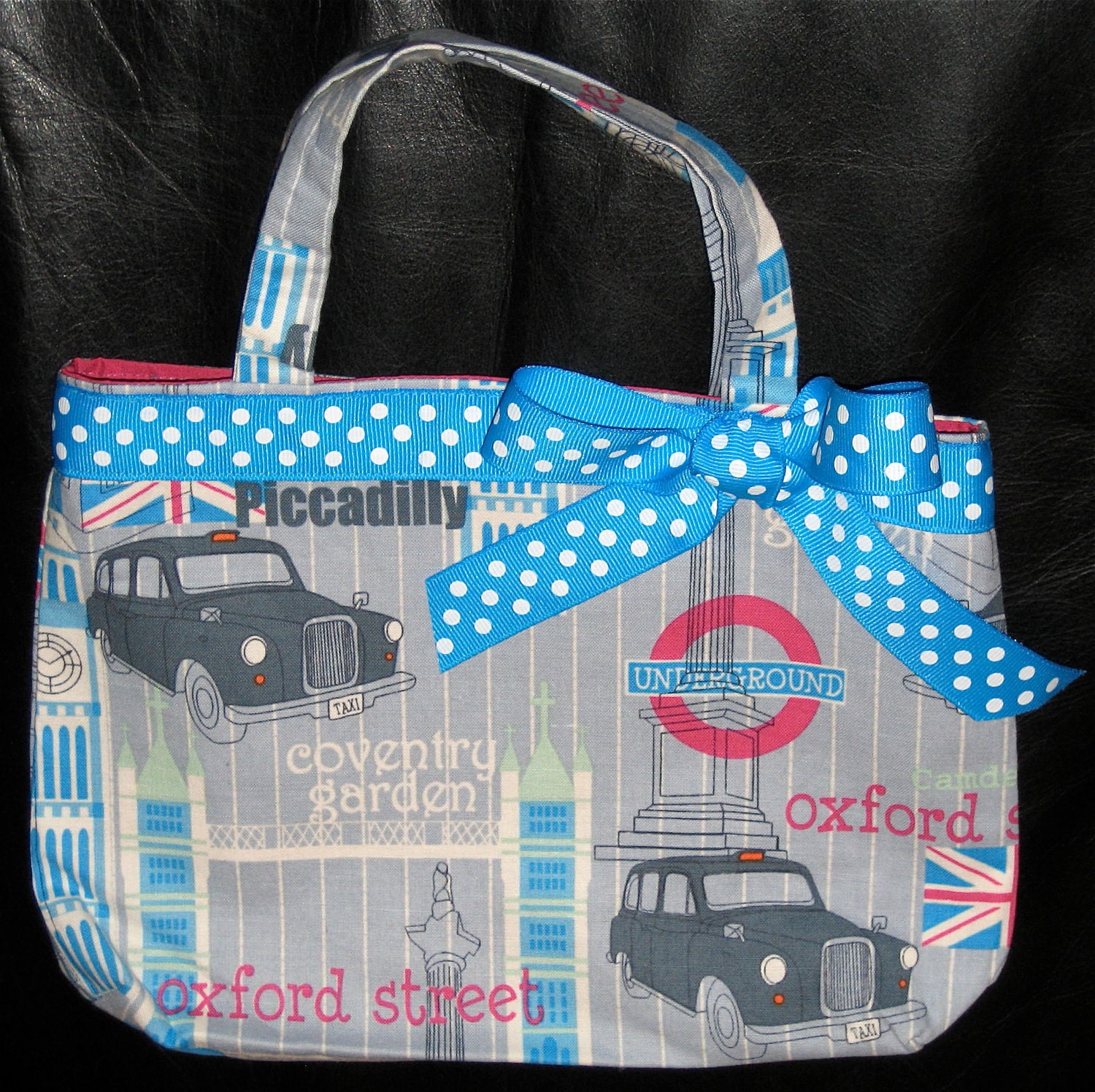 London England Vacation Girl's Handbag, Purse