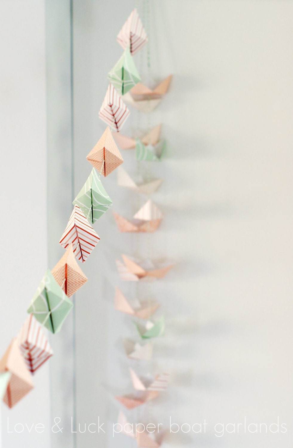 Love & Luck paper boat garland (Pink loves minty green edition)