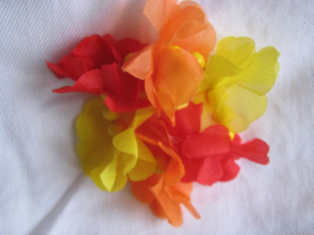 Flower scrunchie red orange yellow