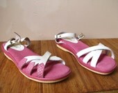 VTG Bass Pink and White Leather Strap Sandals Never Worn / size 6