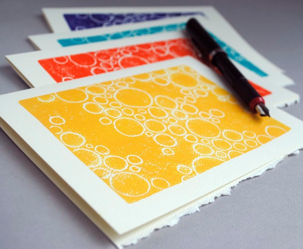 Bubbles Blank Notecards - Set of Four Circle Pattern Linocut Cards - 5 x 7 inches