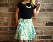 little livly (yellow wooden) - happy earth