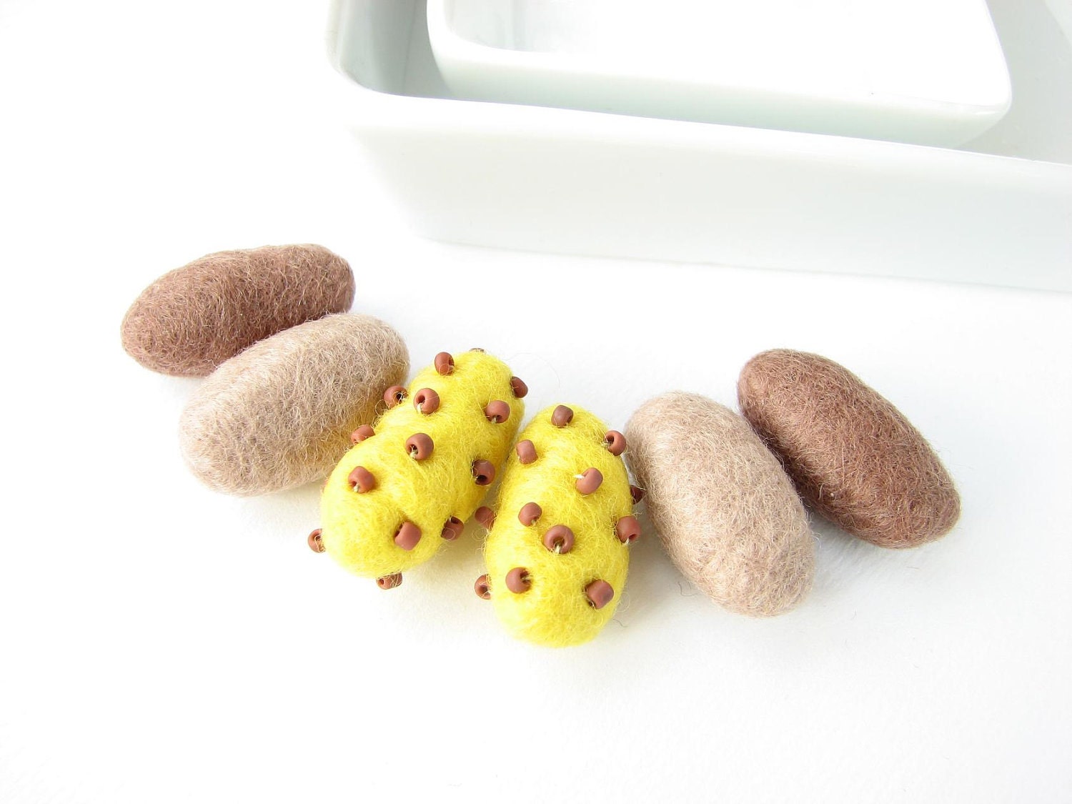 Mix of 6 felted wool pebbles (cappuccino brown, tan,  beaded yellow)