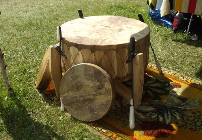 NATURAL ELK Ceremony Drum,  Suspended Cedar Frame and Stand