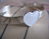 benefit love146...silver cuff heart bracelet - peaceful blue