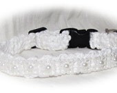 May sale - 20 % off -   Pearl, white cat collar with pearls