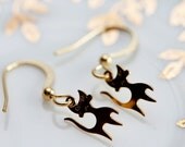 Tiny Gold Cat Earrings Cat Lover Gift - E082