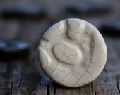 White crackled porcelain brooch