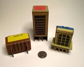 Prize Property Buildings set of 3