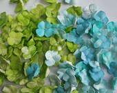 25 Sugar Hydrangea Singles - for cakes, cupcakes, desserts