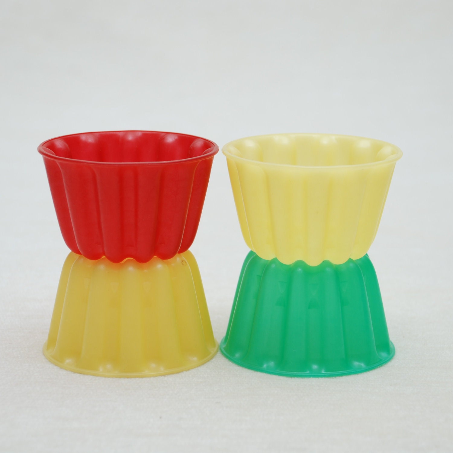 Single Serving Jello Molds - Set of 4 - Plastic