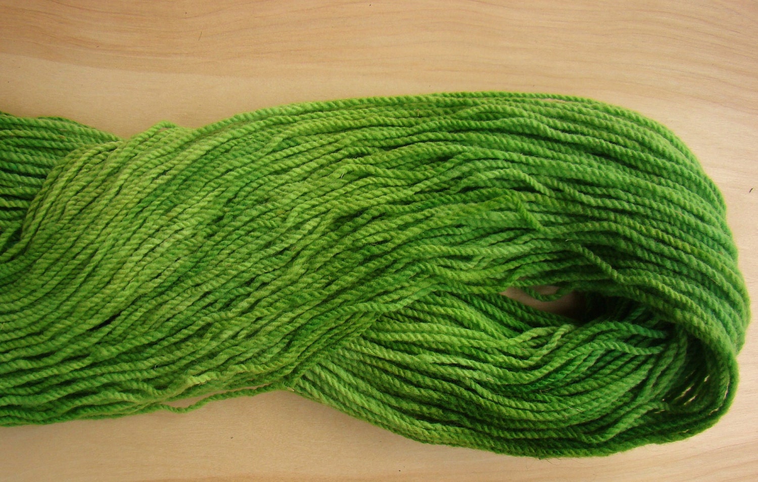 Worsted Weight Wool Yarn- Grass Green- 4 ounces/247 yards