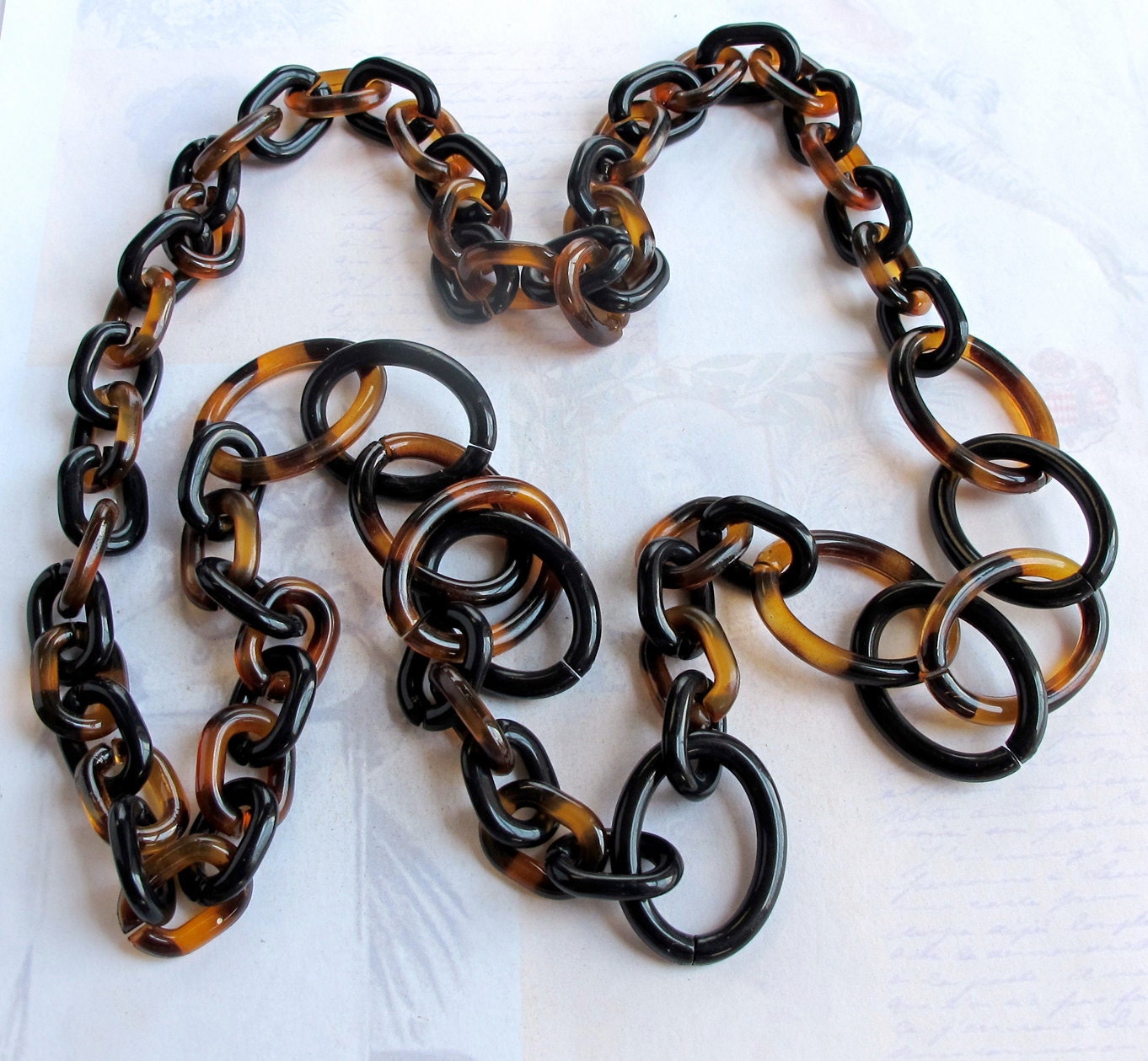 Plastic Tortoise Shell Large And Small Chain Necklace (35 Inches) (P546)