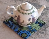 Pot Holder Set - Spiders and Birds and Ferns, Oh My