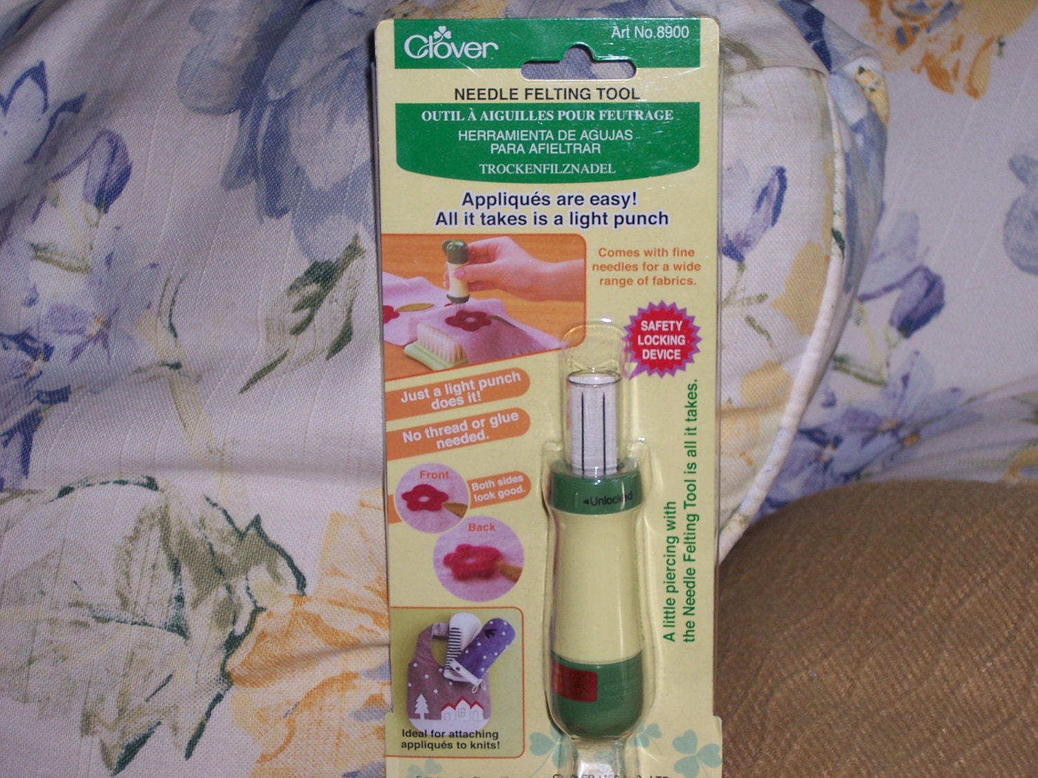 Clover Needle Felting Tool