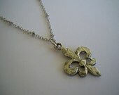 Simple Antique Silver Fleur de Lis Necklace