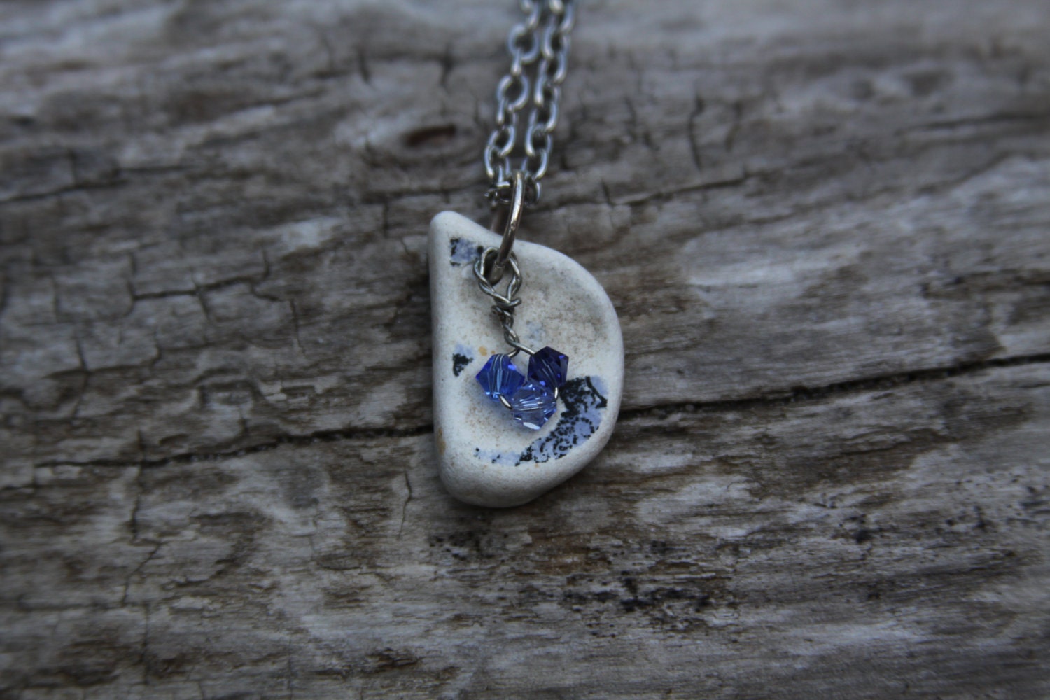 Shades of blue - Reversible Beach Potterty Necklace