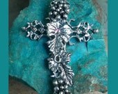 Filligree Grape Vine Cross with Rhinestone