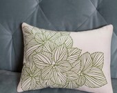 leaves . organic pillow . 10 x 13 . green