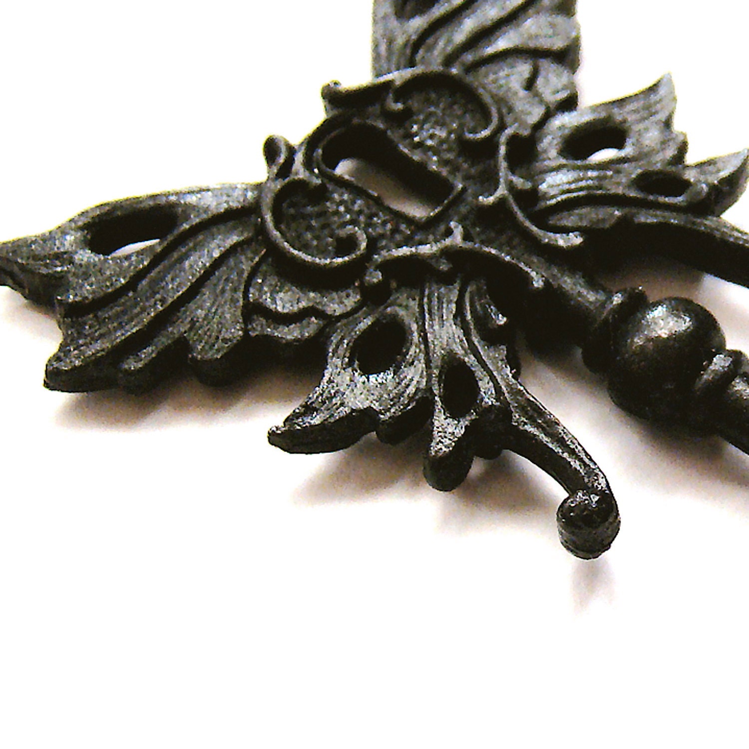 Skeleton key Steampunk winged pendant Art Nouveau BLACK SATIN - HautTotes
