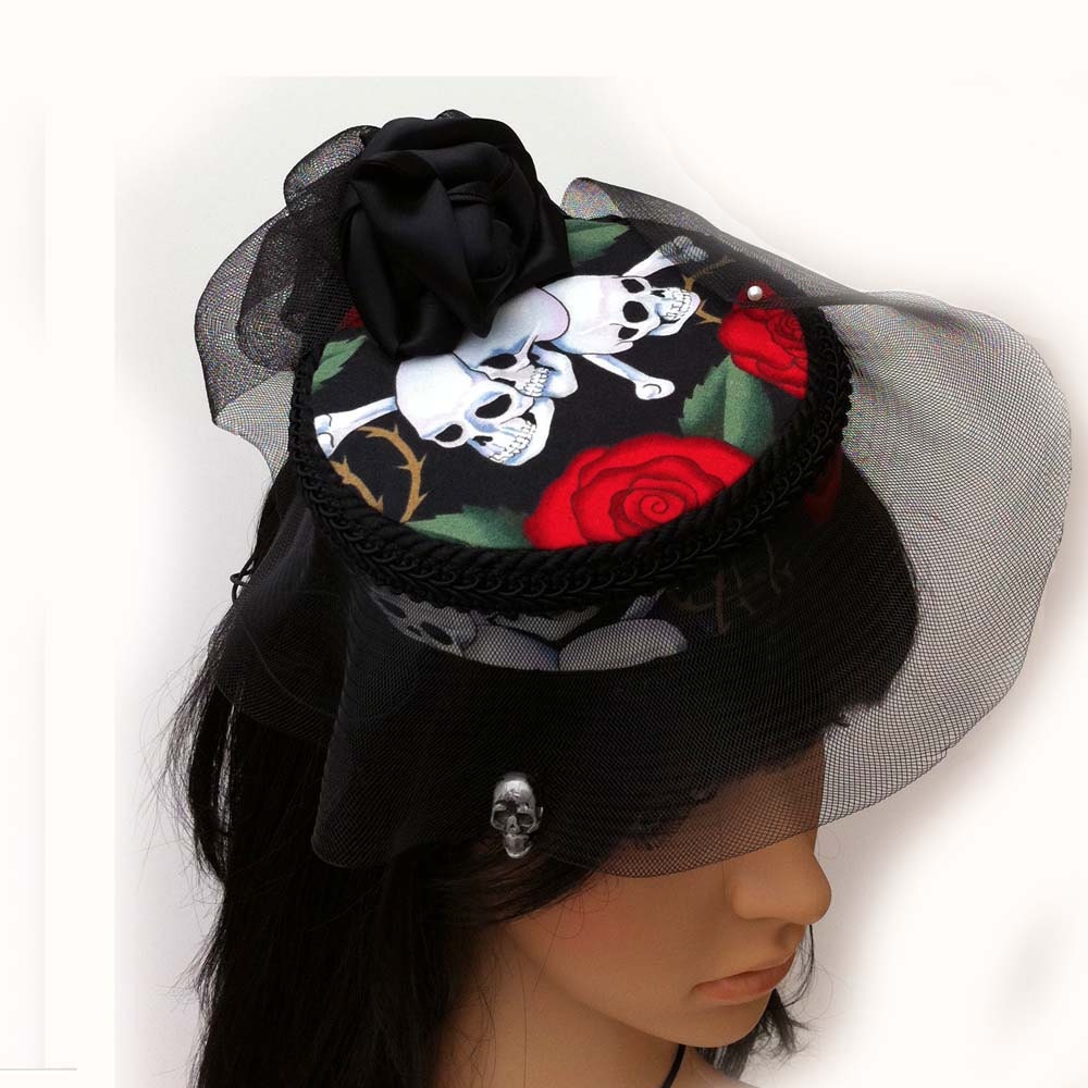 Skull and Roses Pillbox with Vintage 1950's Upcycled Veil and Pewter Skull Veil Weight