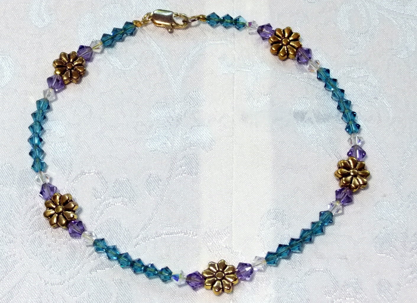 Made to Order Swarovski Crystal and Daisy Anklet