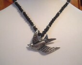 Metal Bird Hemp Necklace